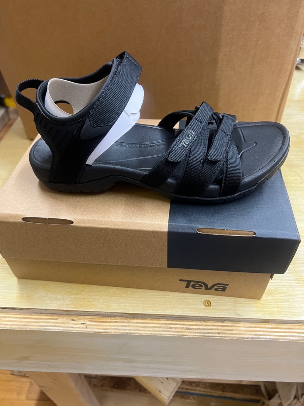 NWT Teva W’s Tirra Sandal- Black